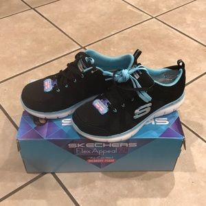 Skechers Shoes - Sketchers Flex Appeal Shoes Skechers Shoes - Sketchers Flex Appeal Shoes
